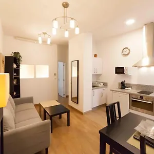 https://shiny-apartment-in-city-centre.es-andalucia.com